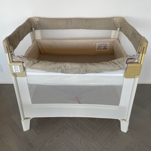 アップリカ ココネルエアープラス ベージュ アップリカ ココネル