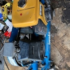 岩田　エンジンコンプレッサー　ロビンエンジンEY20