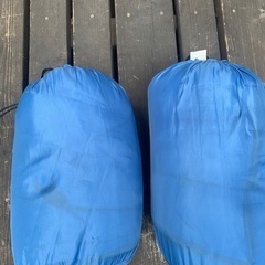 子供用　寝袋　２つ　バンドック