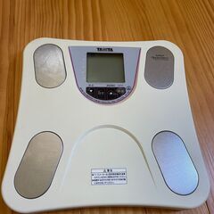 タニタの体重計　