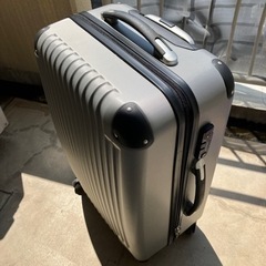【決まりました】中古キャリーバッグ・スーツケース