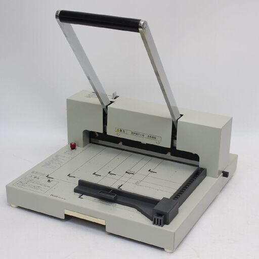 101)【美品】PLUS プラス 断裁機 PK-513L 手動断裁機