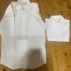 白いシャツ(前開き150センチ　ノーブランド)