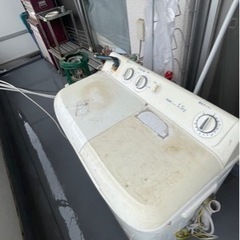 ２層式洗濯機　