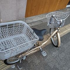 Active Style[アクティブスタイル]22吋 ファミリーサイクル 内装3段/LEDオート/ゴールド