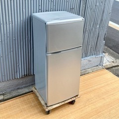 AQUA 109L冷蔵庫　AQR-111D（S）