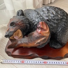 木彫り　熊　鮭