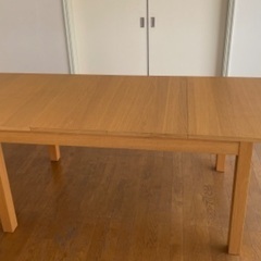 IKEA BJURSTA ビュースタ 伸長式テーブル
