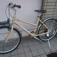 ★★★特に女性にイチオシ・泥除付【ルイガノ ＴＲ２ クロスバイク・シマノ外装７段変速】乗りやすい・町乗り★★★