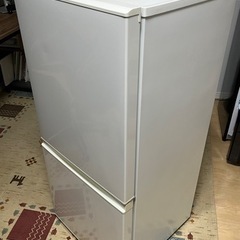 AQUA　2ドア冷蔵庫　157リットル