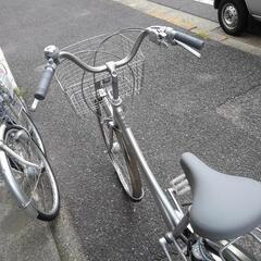中古自転車２６６４　２６インチ　３段ギヤ　LEDオートライト 中古自転車2664 26インチ 3段ギヤ LEDオートライト