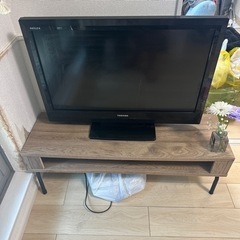 傷あり32インチ　TVとテレビ台