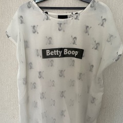 BettyTシャツ