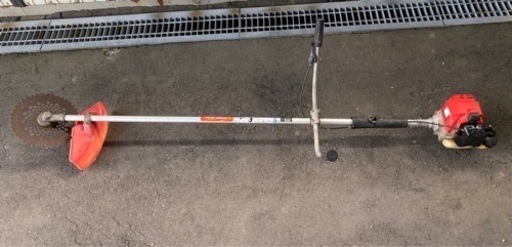 草刈り機 エンジン