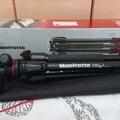 三脚　Manfrotto　MK190GOA４TB-3W　をお売り...