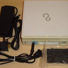 ■富士通 超小型デスクトップPC ESPRIMO B532/G ...