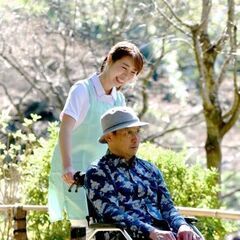 【年間休日112日】【マイカー通勤可能】特別養護老人ホームの看護師求人