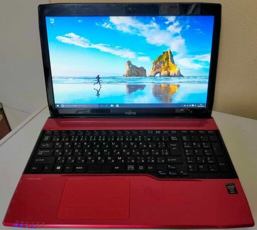 FUJITSU i7 /8GB/SSD 256 未使用/AH53/R
