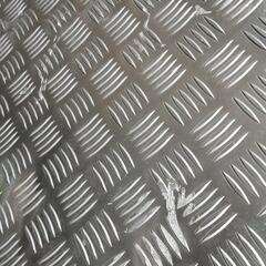 【ジャンク品】[配達無料]アルミ縞板　4尺☓8尺　未使用保管品