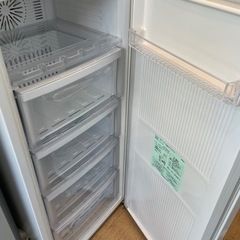 今週限定値下げ中‼ 大人気冷凍庫? 動作確認済み✨️ 三菱 MF-U12T-W