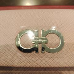 フェラガモ長財布ガンチーニ新品未使用