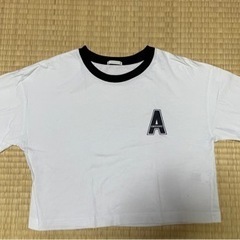 GU Tシャツ