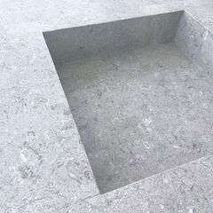 HUKLA フクラ　スクエアセンターテーブル　ELT-001 1010 GS モデルルーム展示品