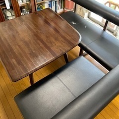 ダイニングテーブル・椅子セット