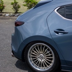 【ホイール】RAYS versus bl20fx 18inch 5h 114.3