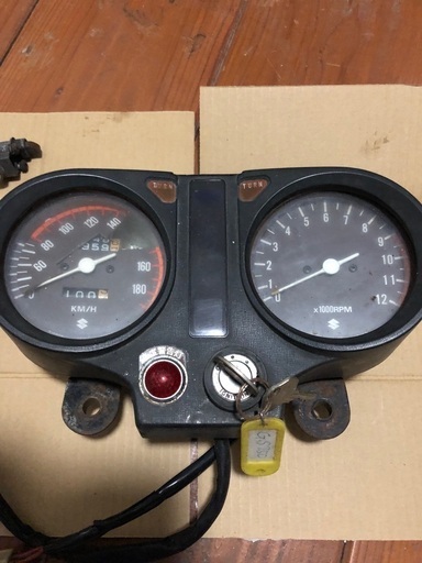 gs750 メーター