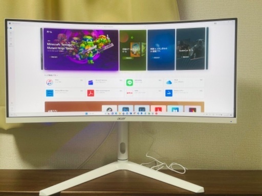 Acer 29.5インチ湾曲ゲーミングモニター