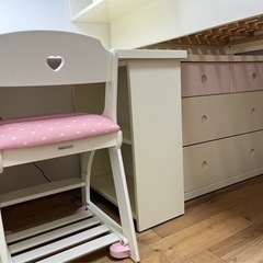 コイズミ　システムベッド　学習机　収納　女の子