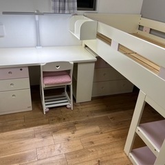 コイズミ　システムベッド　学習机　収納　女の子