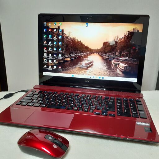 【取引中です】NEC　LaVie　15インチ　i3　8GB　SSD（240）　Office2021　カメラ　Wi-Fi　Bluetooth　ブルーレイ　テンキー付き　Windows11