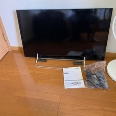 テレビ　40型