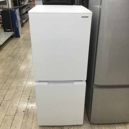 【✨大容量冷凍室❗️✨高年式❗️✨】定価¥51,760 SHARP 152L冷蔵庫　SJ-D15J 2022年製  マットホワイト  つけかえどっちもドア  メガフリーザー　キッチン