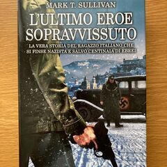 イタリア語　ノンフィクション小説 L'ultimo eroe s...