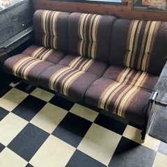 【近日処分】ミッドセンチュリーソファ【値下げしました】