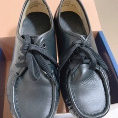レディース　革靴　看護師靴 黒い靴 23.5