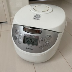 TOSHIBA 炊飯器