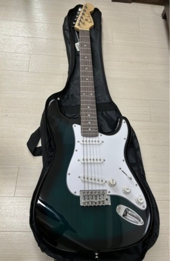 ⭕️【新品未使用】⭕写真2枚目付属品付き️PhotoGenic エレキギター ST-180