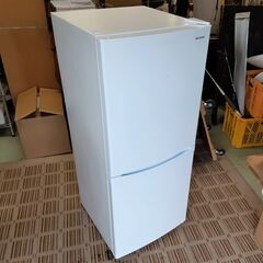 アイリスオーヤマ ノンフロン冷凍冷蔵庫 142L 2021年製 ...