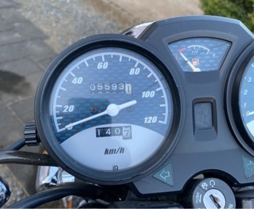 商談中！スズキ GN125-2F ⭐️おまけ❗️未使用品カフェレーサーシート