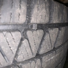 ブリジストン　ブリザック　DM-V3 215/70R16
