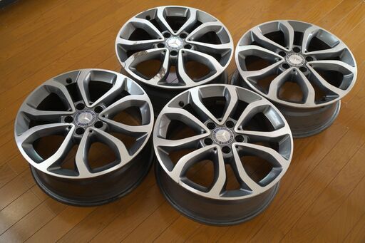 メルセデスベンツCクラス（W205）純正17インチホイール
