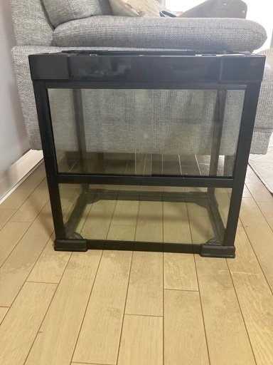 爬虫類やカエルのゲージ