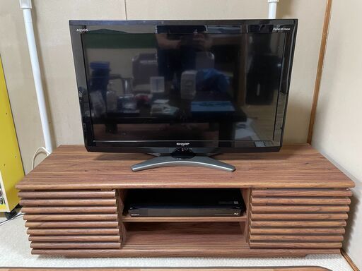 【お取引中】テレビ+テレビ台+BDレコーダーのセット