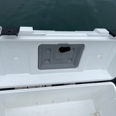 イグルー　マックスコールド　IGLOO クーラーボックス MAXCOLD 165QT イグルー マックスコールド 156L 保冷力 7日間