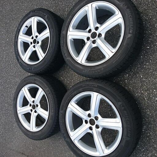 Audi Q5 19インチ スタッドレスホイールセット 4本セット