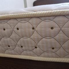 【美品】ダブルベッド マットレス付き